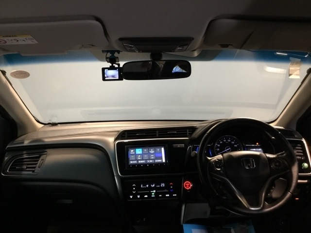 グレイス1.5 ハイブリッド LX