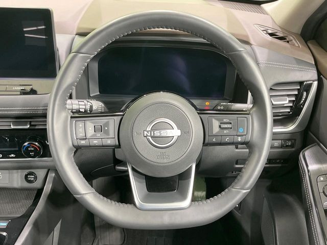 �y�����v�����X�e�A�����O�z�㎿�Ȋv���g�p���邱�ƂŁA��ɂ����������݂ƂĂ��^�]���₷���n���h���ł���