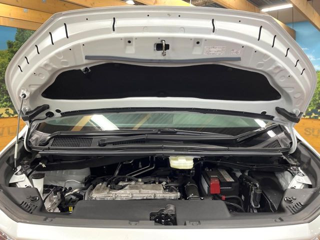 親切・丁寧な専門メカニックスタッフが応対!・車検・点検整備・事故等の修理などアフターサービスも安心。お車のカスタマイズもネクステージのサービススタッフまでご相談ください!