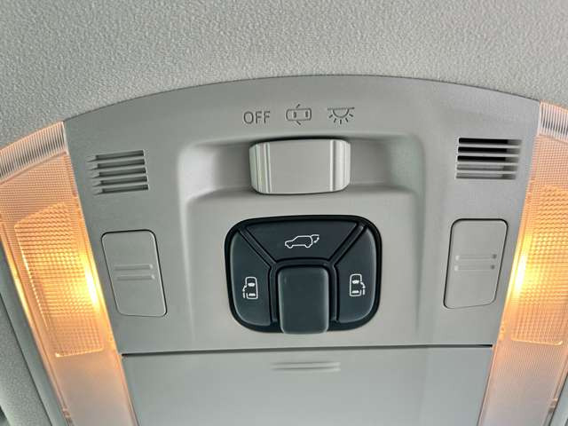 ���S���u���[��