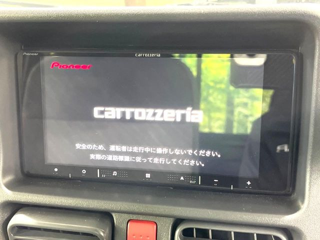 �y�i�r�Q�[�V�����z�g���₷���i�r�ŖړI�n�܂ł�������ē����Ă���܂��B�e��I�[�f�B�I�Đ��@�\���[�����Ă���A���Ԃ̉^�]������Ɋy�����Ȃ�܂�!!