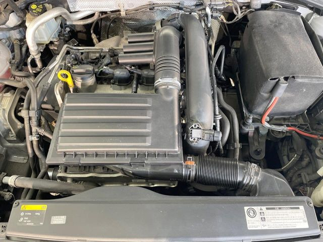 �����X�ł́A�e���[�J�[�̐�p�f�f�e�X�^�[�𓱓��B���Ǝ��i�����e�N�j�J���X�^�b�t���풓���Ă���܂��̂ŁA������̍ۂɂ����S���Ă����p���������܂��B