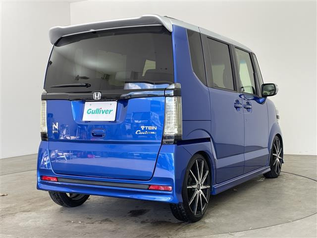 N-BOXカスタムG Lパッケージ 2トーンカラースタイル