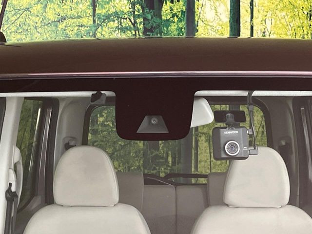 �y�O�He-Assist�z���s���ɑO���̎ԗ�����F�����A�Փ˂������Ȏ��͌x��ƃu���[�L�ŏՓˉ���Ɣ�Q�y�����A�V�X�g�B�����S�Ƀh���C�u�����y���݂��������܂��B