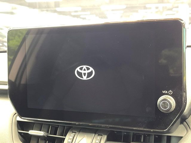 【10.5インチ ディスプレイオーディオ】大画面のディスプレイはAppleCarPlayやAndroidAutoが利用可能。大きな画面でスマホナビアプリ等が利用いただけます♪