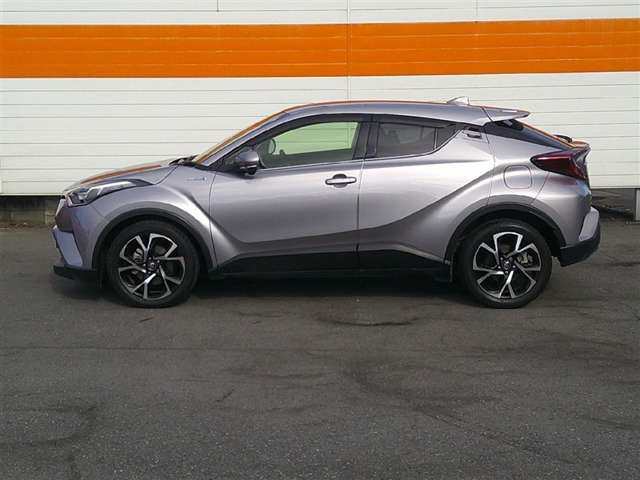 C-HRハイブリッド 1.8 G