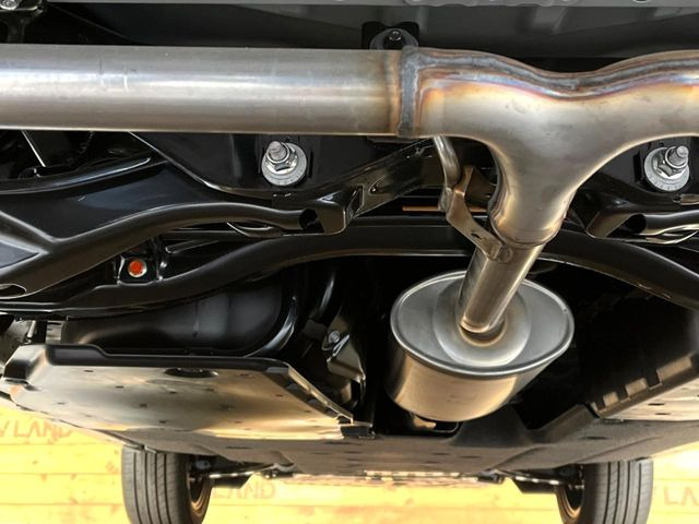 ����肪���ꂢ�Ȃ����ɁA�h�K���H�̎{�H���I�X�X���B�~��n��͂������A���ݕ��ɂ��Z���̕���A��Ń}�����E�E�B���^�[�X�|�[�c���������ɂ��D�]���������Ă���܂��B