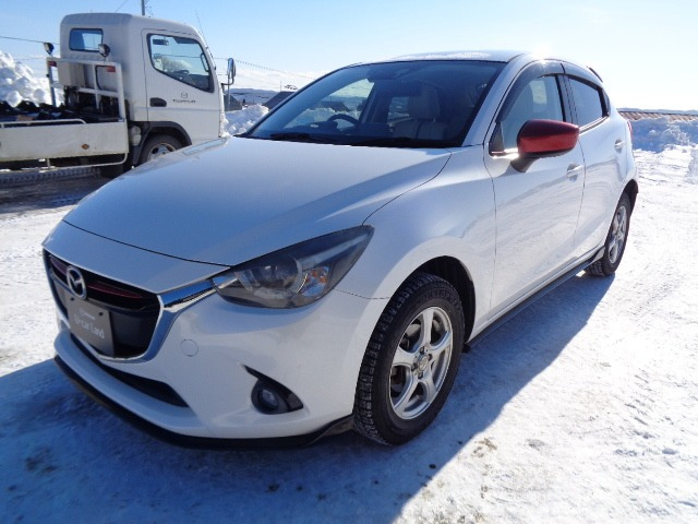 デミオ1.5 XD ツーリング Lパッケージ 4WD