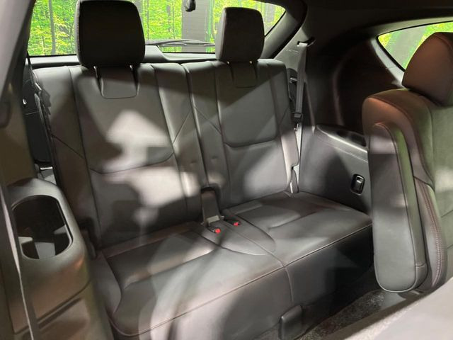 �y�n�[�t���U�[�V�[�g�z�������ƍ���S�n�𗼗������l�C�̃V�[�g���w�ʁE���ʂ̃t�@�u���b�N�f�ނ́A�ʋC���̗ǂ��⊊��ɂ����ɗD��Ă��܂��B�C���╞���ɍ��E���ꂸ���K�ɂ���肢�������܂��B