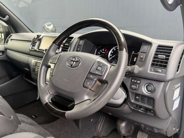 �l�b�g�̉摜�����ł͔��f���Â炢!�����Əڂ�����񂪗~����!�Ǝv�����A���C�y�ɂ����k�������B�ڂ������J�ɐ��������Ă��������܂����c