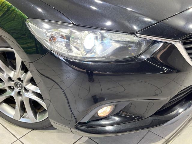 �yLED�w�b�h���C�g�z���V����ԑ��s�����ǍD�Ȏ��E���m�ۂ����S���ĉ^�]�ł��鍂�P�xLED�w�b�h���C�g�𑕔�!�_�����x�������A����d�͂��}�����Ă��܂��B