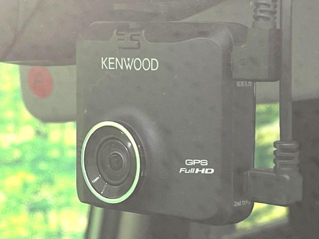 �y�h���C�u���R�[�_�[�z�h���C�u���R�[�_�[����!���s���͂������A������^�]�⎖�̂ɑ��������ہA�f���ŋL�^���A����̃��X�N�ɔ����܂��B���L�^�pSD�J�[�h�͂��q�l�����g�ł��������������K�v������܂��B