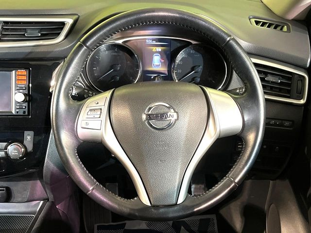 �y�����v�����X�e�A�����O�z�㎿�Ȋv���g�p���邱�ƂŁA��ɂ����������݂ƂĂ��^�]���₷���n���h���ł���