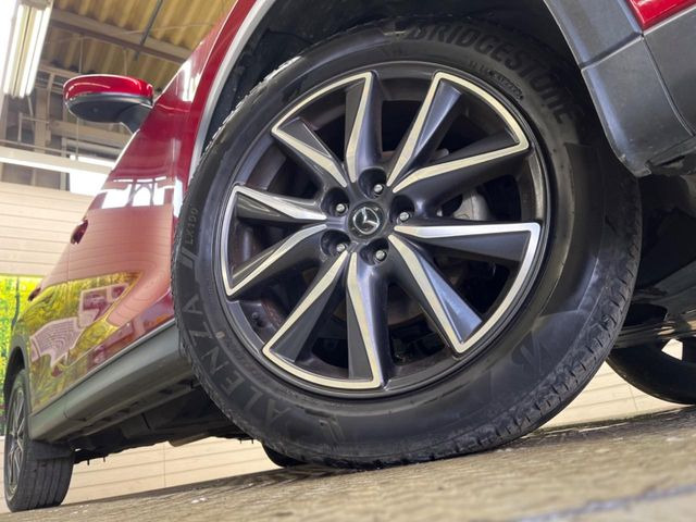 �y����19�C���`�A���~�z�C�[���z�O�ςɃ}�b�`���������A���~�z�C�[���𑕒����Ă���܂��B�e��ЊO�A���~�z�C�[����A�X�^�b�h���X�^�C�����戵�����Ă���܂��B���񂲑��k����������