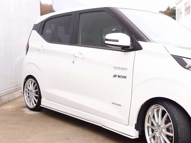 �l�C�̃f�C�Y�n�C�u���b�h�J�X�^���ԗ��̓���!�n�C�E�G�B�X�^�[G�^�[�{���x�[�X��BLTZ�ԍ����AWORK���U���^�[�h�X�|�[�N17AW�A�O�����c�t���b�v�V���[�Y�t���G�A���ȂǑ����̍��z�p�[�c�𑕔�