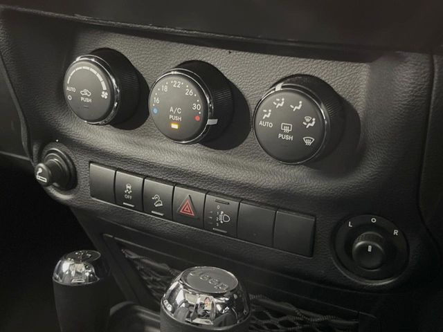 ���I�[�g�G�A�R��:�œK�ȉ��x��ۂ悤�ɃI�[�g�Œ��߉\�ł���