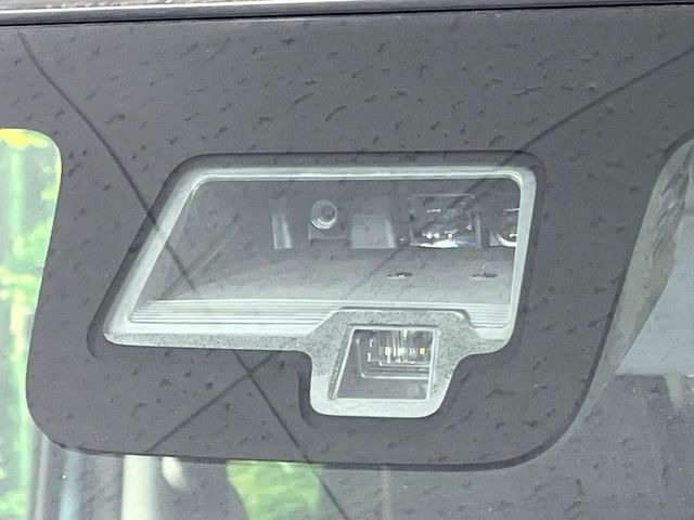 �y�X�Y�L �Z�[�t�e�B�T�|�[�g�z���s���ɑO���̎ԗ�����F�����A�Փ˂������Ȏ��͌x��ƃu���[�L�ŏՓˉ���Ɣ�Q�y�����A�V�X�g�B�����S�Ƀh���C�u�����y���݂��������܂��B