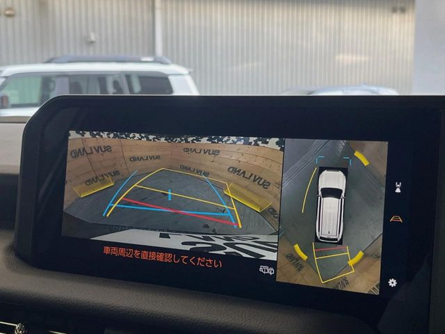 �y�p�m���~�b�N�r���[���j�^�[�z��p�̃J�����ɂ��A�ォ�猩���낵���悤�Ȏ��_��360�x�N���}�̎��͂��m�F���邱�Ƃ��ł��܂������p�������m�F���₷���A�����ꏊ�ł̐؂�Ԃ��⒓�Ԃ��X���[�Y�ɍs���܂��B