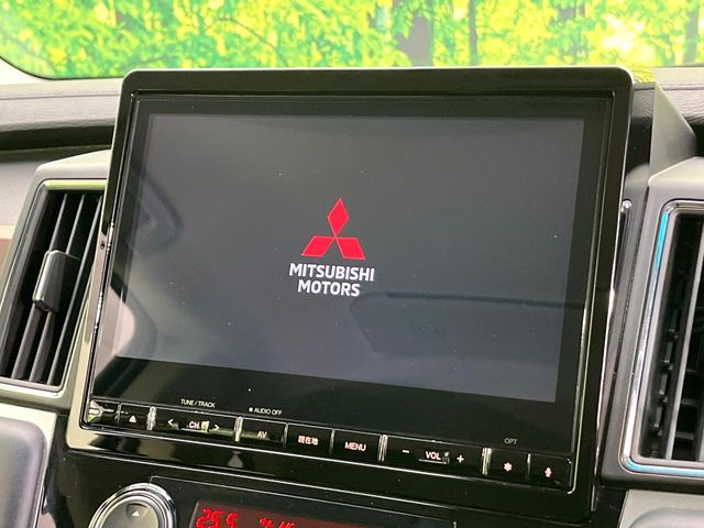 �y���[�J�[�����i�r�z�C���e���A�ɗn�����ރX�^�C���b�V���ȁu��p�݌v�v���[�J�[�i�r�𑕔��􎋔F���⑀�쐫�ȂǊ�{���\�ɂ��D��A���㎿�ȃJ�[���C�t�����y���݂��������܂��B