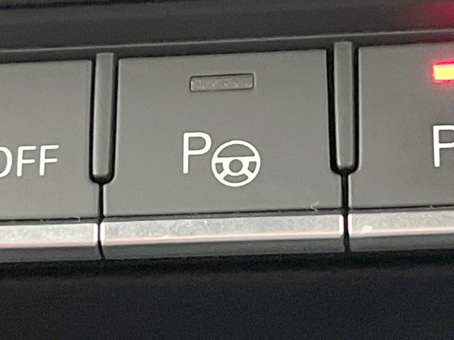 ���p�[�N�A�V�X�g:���Ԃ�����ێ����ŃX�e�A�����O�̃A�V�X�g�����鑕���ł��B���Ԃ��s���ȕ��ł����S�ł�!