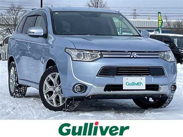 アウトランダーPHEV2.0 G ナビパッケージ 4WD