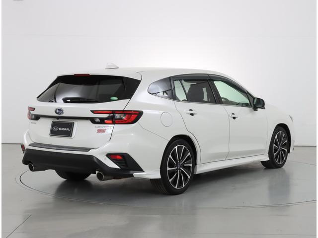 レヴォーグ1.8 STI スポーツ EX 4WD