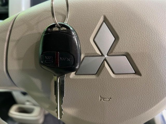 �y�L�[���X�z�������ꂽ�ꏊ����ł��{�^����Ńh�A�̊J���E�{�����ł���̂łƂ��Ă��֗�!�h�A�̌�������ɏ������邱�Ƃ�����܂����