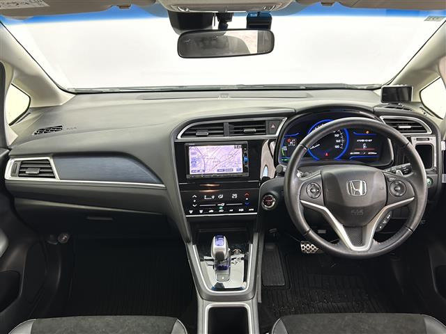 シャトル1.5 ハイブリッド X スタイルエディション