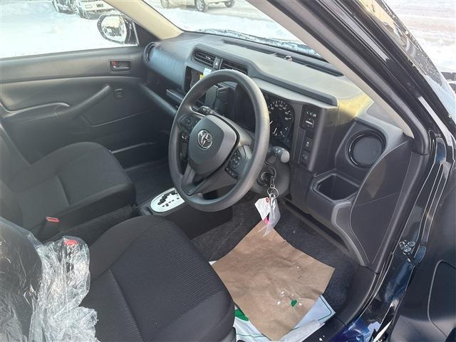 納車前に内外装のクリーニングをいたします。各種コーティング(別途有料)もご用意しておりますので、是非ご相談ください。