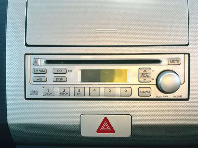 ���D�݂̃J�[�i�r�ւ̃J�X�^�����������������܂�!����]�̍ۂɂ͓��X�X�^�b�t�܂ł��C�y�ɂ����k��������