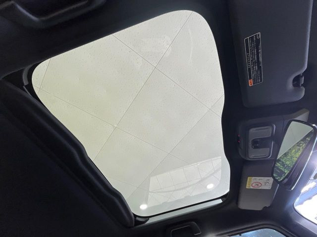 �y�X�J�C�t�B�[���g�b�v�z�X�J�C�t�B�[���g�b�v���ڂŎԓ��̉��������C�ɃA�b�v!�J���I�ȃh���C�u�����y���݂��������܂��B