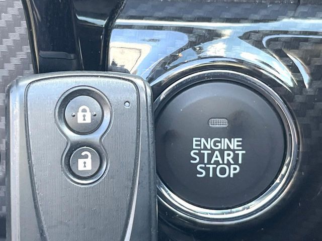 �y�X�}�[�g�L�[�z�J�o����|�P�b�g�ɓ��ꂽ�܂܂ł��h�A�̎{���E�������\�ȃX�}�[�g�L�[�𑕔��B�G���W���̃I���E�I�t�����J�M�����o���K�v����������Ƃ��Ă��֗��ł���