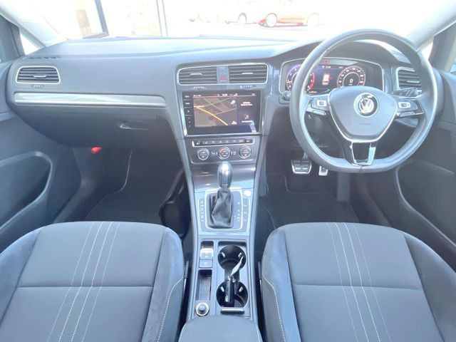 �A���ԃO���[�v���݌ɐ���2,000��!�S���̌n��X���烁�[�J�[�E�Ԏ��킸���Љ�o����̂ŁA���Ȃ��Ƀs�b�^���̂��Ԃ�������͂��ł���܂��͂��₢���킹��������