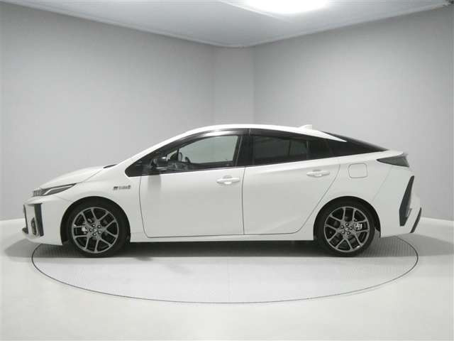 プリウスPHV1.8 S ナビパッケージ GR スポーツ