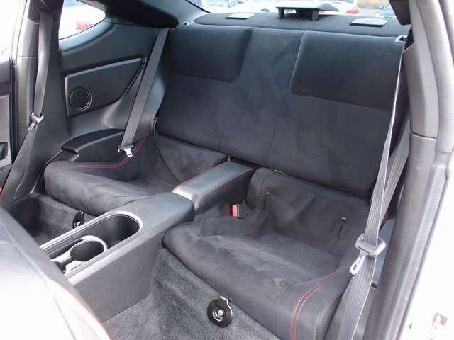 �l�C��86�J�X�^���ԗ��̓���!���ЊǗ����[�U�[�l�����ɂ��A�J���b�c�G���AHDD�n�f�W�i�r�APIAA18AW�AHKS�}�t���[�ȂǁA�����̂̐l�C�p�[�c�𑕔��B���[�ԑO�ɃG�A���̂���t���Ȃǂ��\�ł�!