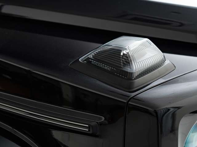 �y �J�X�^�}�C�Y �z�y�C���g�A�X���[�N�t�B�����ȂǂŃi�C�g�p�b�P�[�W�̎d�l���Č�������A�t�����g�O������ʃ��f���̂��̂ɑւ��Ă݂���B�z�C�[����L�����p�[�̃y�C���g�����𖣂�����|�C���g�̂ЂƂB