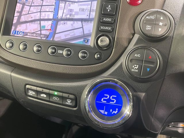 �y�I�[�g�G�A�R���z��x���D�݂̉��x�ɐݒ肷��΁A�ԓ��̉��x�����m�����ʂ≷�x�������Œ����B����&hellip;����&hellip;�Ɖ��x���X�C�b�`���������K�v�͂���܂���B���K�Ȏԓ���Ԃɂ͕K�{�̋@�\�ł��ˁ�