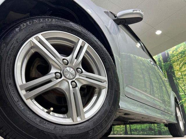 �y14�C���`�A���~�z�C�[���z�O�ςɃ}�b�`�����A���~�z�C�[���𑕒����Ă���܂��B�e��A���~�z�C�[����A�X�^�b�h���X�^�C�����戵�����Ă���܂��B���񂲑��k����������