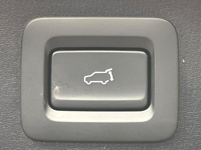 �y�p���[�o�b�N�h�A�z�X�}�[�g�L�[��^�]�Ȃ̃{�^�������������Ń��A�Q�[�g�������ŊJ���܂�!�ו��������Ă��鎞��A�����ʒu�ɂ���o�b�N�h�A��߂�ۂɕ֗��ȋ@�\�ł���