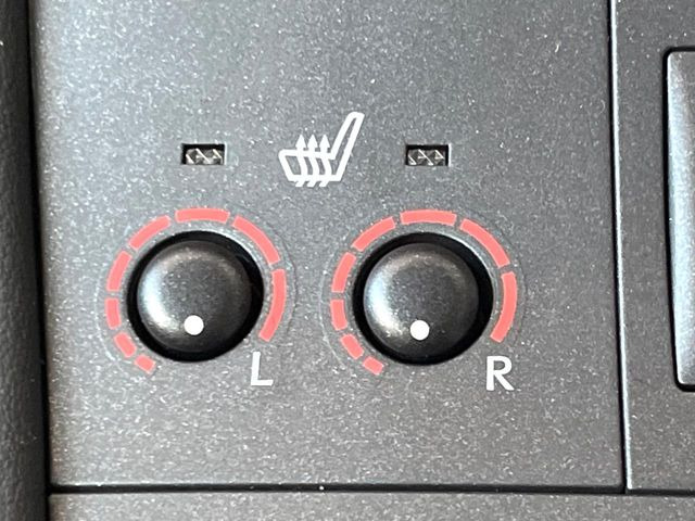 �y�V�[�g�q�[�^�[�z�������ɏd�󂷂�V�[�g�q�[�^�[!�G�A�R����葁�����܂��Ă����̂Ŋ�����̐l�����S�ł��ˁ�G�A�R���̉����͊������邩����A�Ƃ������ɂ����������߂ł��B