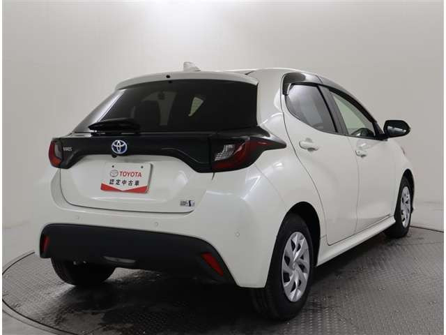 ヤリス1.5 ハイブリッド G