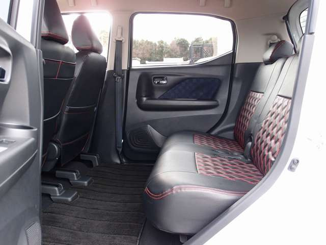 �l�C�̃f�C�Y�n�C�u���b�h�J�X�^���ԗ��̓���!�n�C�E�G�B�X�^�[G�^�[�{���x�[�X��BLTZ�ԍ����AWORK���U���^�[�h�X�|�[�N17AW�A�O�����c�t���b�v�V���[�Y�t���G�A���ȂǑ����̍��z�p�[�c�𑕔�