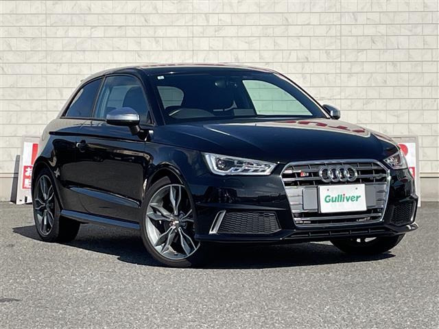 S12.0 クワトロ リミテッドエディション 4WD