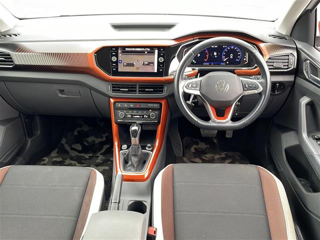 T-CrossTSI 1st プラス