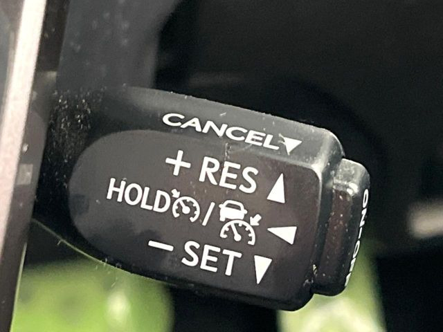 �y���[�_�[�N���[�Y�R���g���[���z�������H�ł̒��������s���y��!!�����ő��x��ۂN���[�Y�R���g���[�����A�Փˌy���V�X�e���ƘA�g���A�O���̎ԗ������m���ĎԊԂ�ۂ悤�ɑ��x���߂��Ă���܂�!!