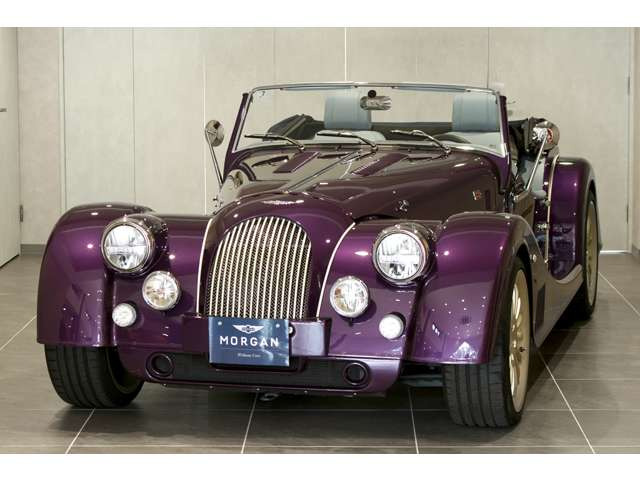 プラスシックス