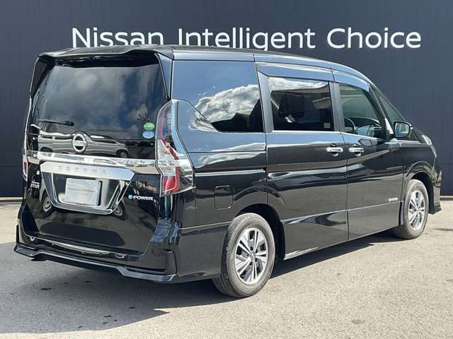 セレナ1.2 e-POWER ハイウェイスターV