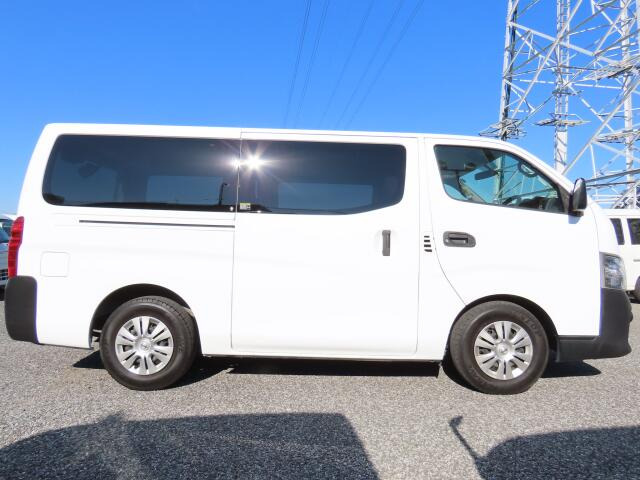 ���Ԃ̕��́A��֓� �u���C���^�[IC�v�~��Ă���