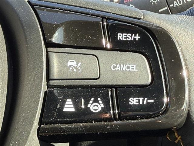 こだわりがあってなかなか気に入ったお車がないそこのお客様!全国のオークションからピッタリの1台を探すことが可能です。ぜひ一度お問い合わせください。