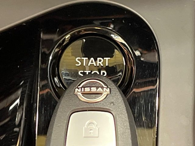 �y�C���e���W�F���g�L�[�z�J�o����|�P�b�g�ɓ��ꂽ�܂܂ł��h�A�̎{���E�������\�ȃX�}�[�g�L�[�𑕔��B�G���W���̃I���E�I�t�����J�M�����o���K�v����������Ƃ��Ă��֗��ł���